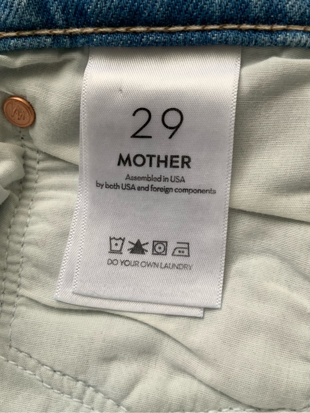 NWT MOTHER SUPERIOR Jeans Lil’ Doger Button Hover Cuff Funk Flair Blue Size 29 - Picture 9 of 13
